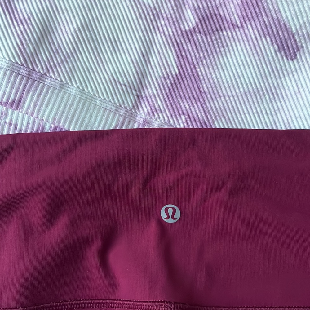 Lululemon High Rise Wunder Under 28" - Luxtreme - Red - Picture 5 of 5